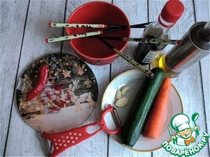 Курица с рисовой лапшой и овощами Курица с рисовой лапшой и овощами