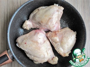 Куриные бедра под пикантной сырной шапочкой Куриные бедра под пикантной сырной шапочкой