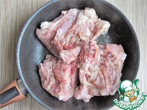 Куриные бедра под пикантной сырной шапочкой Куриные бедра под пикантной сырной шапочкой