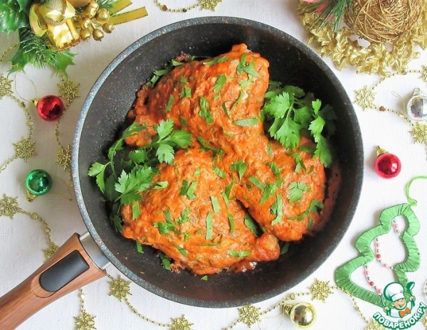 Куриные бедра под пикантной сырной шапочкой Куриные бедра под пикантной сырной шапочкой