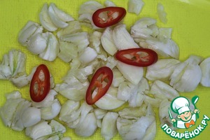 Куриные голени в сливочно-пикантном соусе