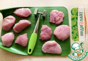 Медальоны из индейки под картофельными башенками Медальоны из индейки под картофельными башенками