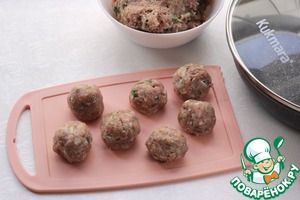 Митболы из индейки с клюквенным соусом Митболы из индейки с клюквенным соусом