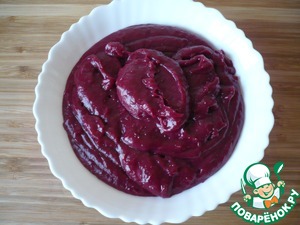 Насыпной вишневый торт на сковороде