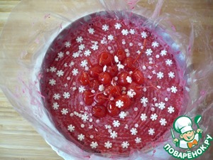 Насыпной вишневый торт на сковороде