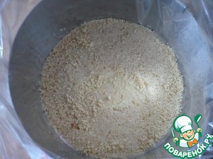 Насыпной вишневый торт на сковороде