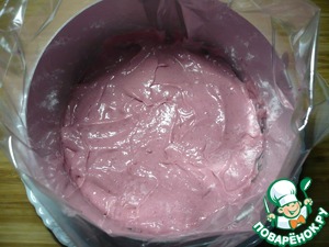 Насыпной вишневый торт на сковороде