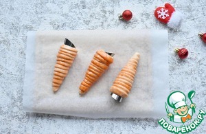 Новогодние морковки с салатом