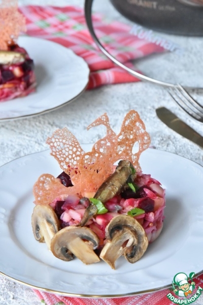 Новогодний винегрет с шпротами