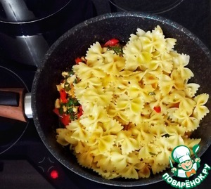 Паста с морепродуктами в цитрусовом соусе