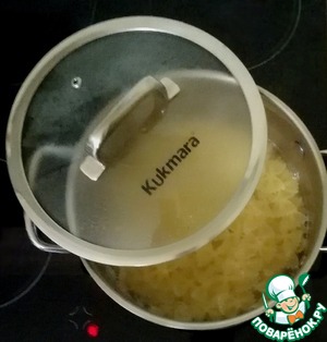 Паста с морепродуктами в цитрусовом соусе