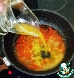 Паста с морепродуктами в цитрусовом соусе