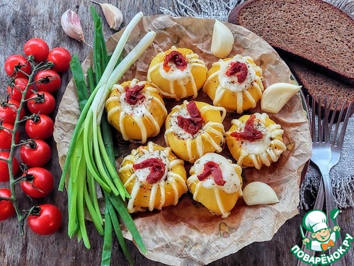 Печеная картошка с сыром чечил Печеная картошка с сыром чечил