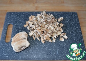 Печёночные оладьи с шампиньонами