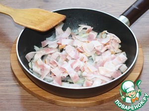 Пряный салат с беконом и капустой Пряный салат с беконом и капустой