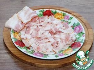 Пряный салат с беконом и капустой Пряный салат с беконом и капустой