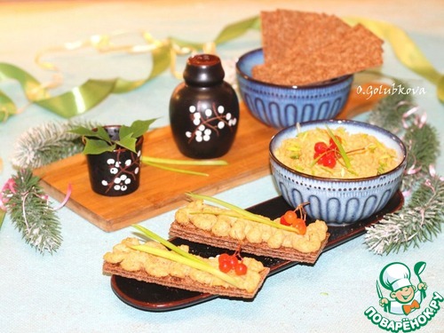 Рыбный паштет с овощами и брусникой