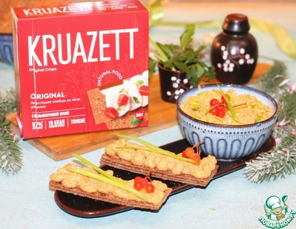 Рыбный паштет с овощами и брусникой