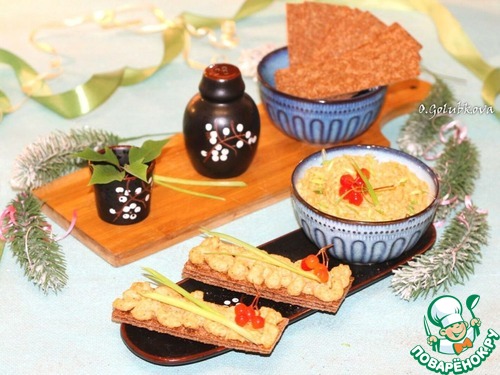 Рыбный паштет с овощами и брусникой