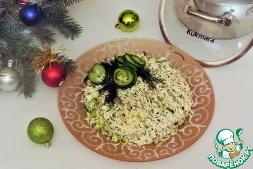 Салат из кальмаров с сыром и чесноком Салат из кальмаров с сыром и чесноком