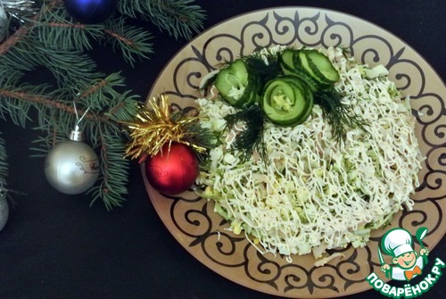 Салат из кальмаров с сыром и чесноком Салат из кальмаров с сыром и чесноком