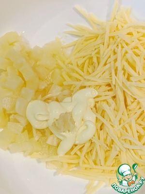 Салат с ананасом и креветками