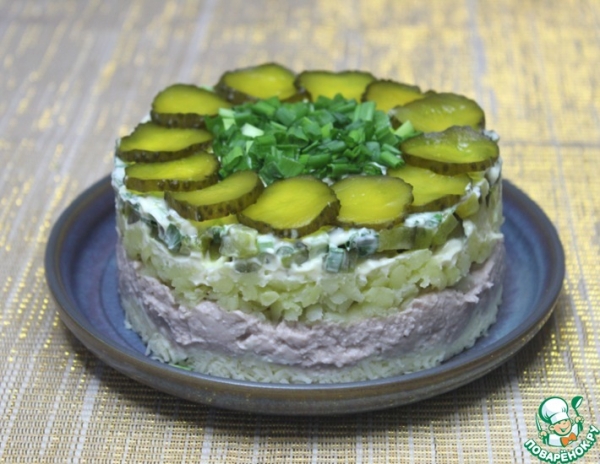 Салат с печенью трески "По-мурмански"