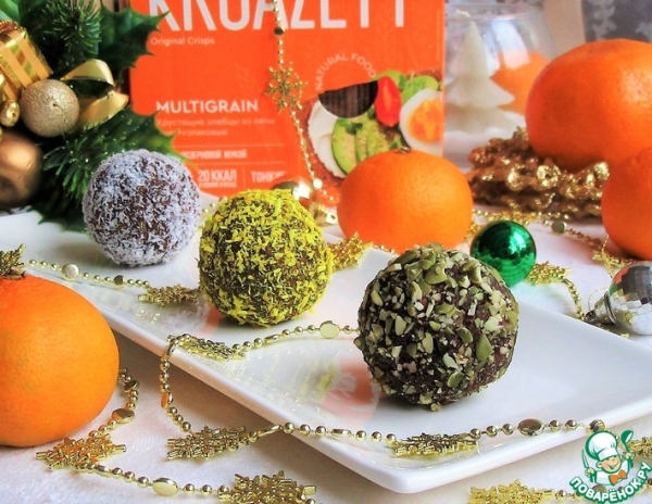 Шоколадные пирожные "Новогодние шары"