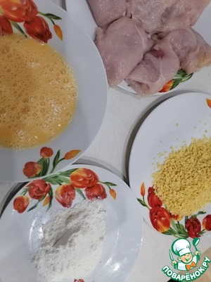 Сочные куриные рулетики в необычной панировке