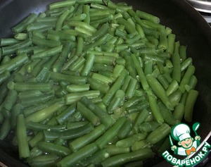 Сосиски с горчицей и стручковой фасолью Сосиски с горчицей и стручковой фасолью