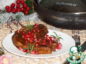 Свинина с гранатом и розмарином