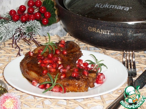 Свинина с гранатом и розмарином