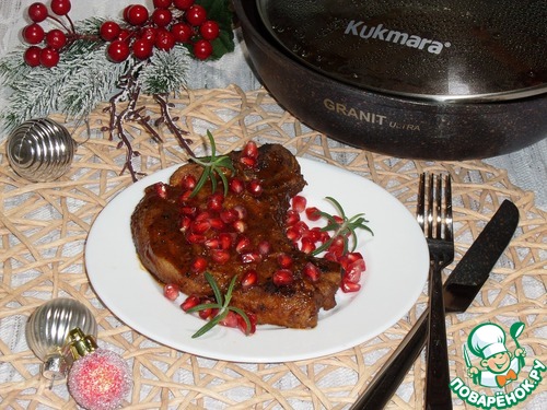Свинина с гранатом и розмарином