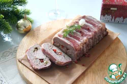 Террин из индейки с розовым перцем