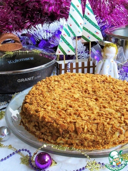 Торт "Медовик" с кокосовым кремом