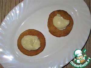 Торт "Медовик" с кокосовым кремом