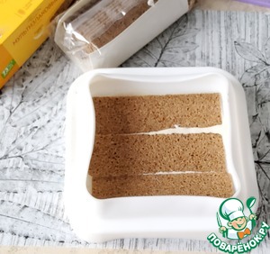 Творожный десерт с финиками и бананом Творожный десерт с финиками и бананом