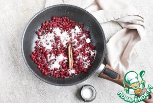 Утиная грудка с брусничным соусом Утиная грудка с брусничным соусом