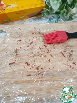 Зелёный тартар с яйцом пашот