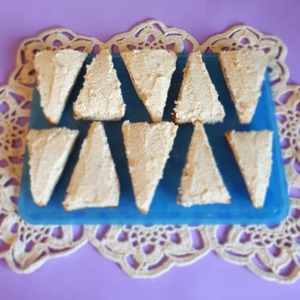 Праздничные бутерброды "Морковки" Праздничные бутерброды "Морковки"