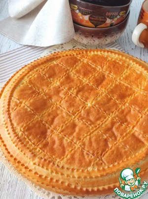 Пирог с мясом и отварным картофелем