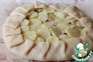 Галета с картофелем и рыбой