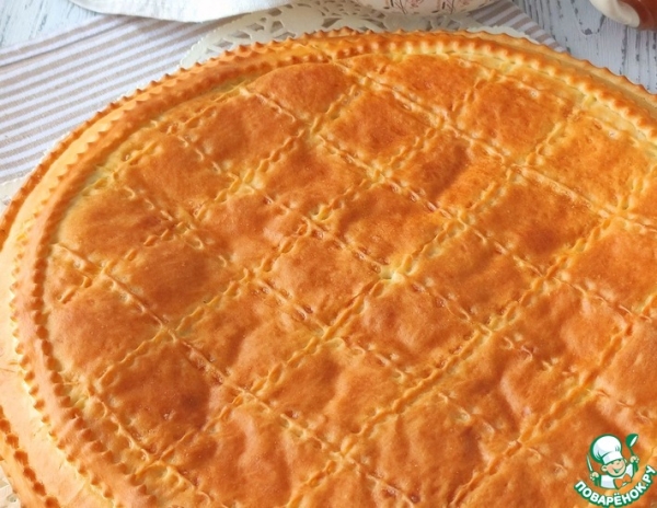 Пирог с мясом и отварным картофелем