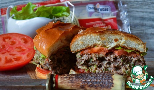 Бургер "Макси-острый" с говяжьей котлетой Бургер "Макси-острый" с говяжьей котлетой