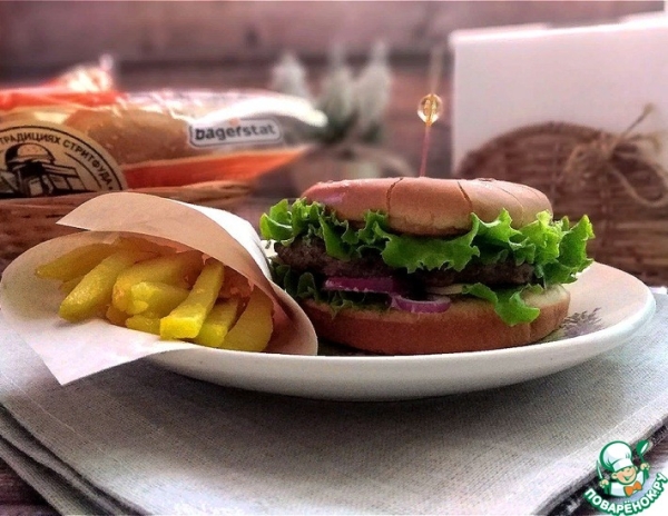 Бургер с грибной котлетой