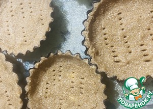 Корзиночки из гречневой муки с кремом Корзиночки из гречневой муки с кремом