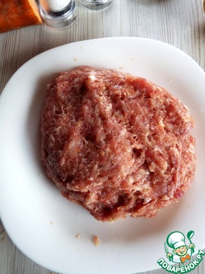 Чизбургер с сочным салатом Чизбургер с сочным салатом