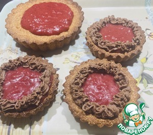 Корзиночки из гречневой муки с кремом Корзиночки из гречневой муки с кремом