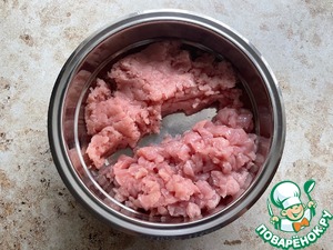 Гамбургер по мотивам "Паприкаш" Гамбургер по мотивам "Паприкаш"