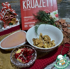 Гусиная печень с орехами и гранатом Гусиная печень с орехами и гранатом